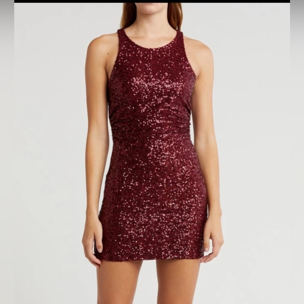 NEW WITH TAGS. ABOUND Sequin Sparkle Party Mini Dress- color Red (size XS)